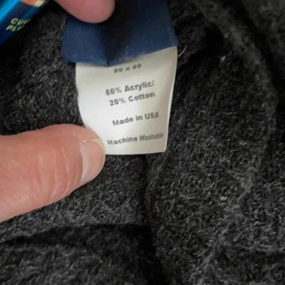 Ralph Lauren Blue label queen size bed blanket. - Picture 3 of 3